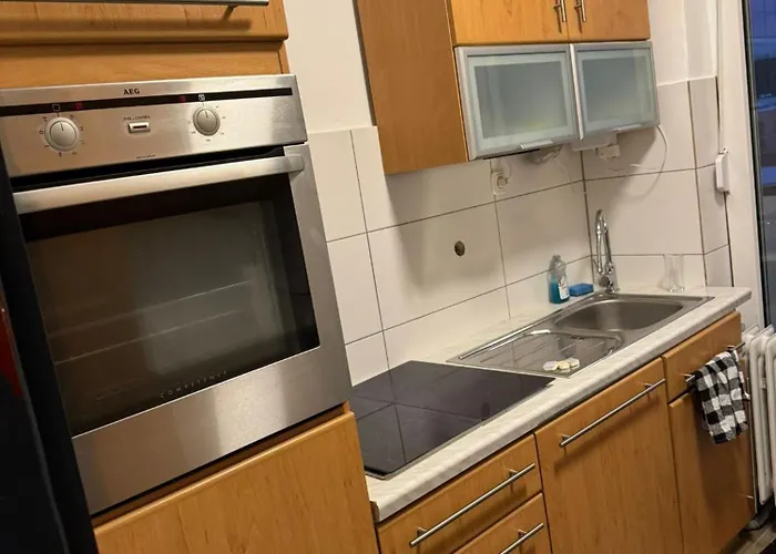 Zentrale Monteurwohnung 6 Personen Appartement *